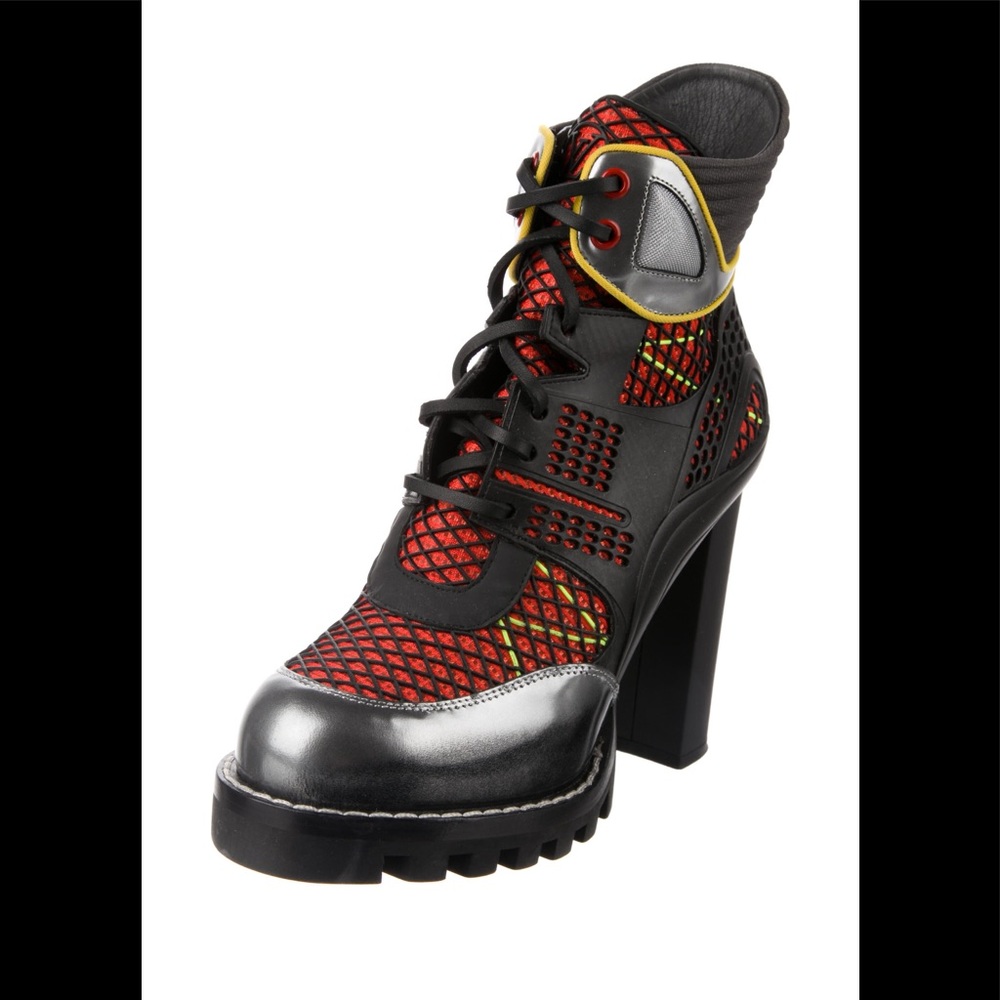 Authentic Louis Vuitton printed combat boots 38 - Picture 2 of 5